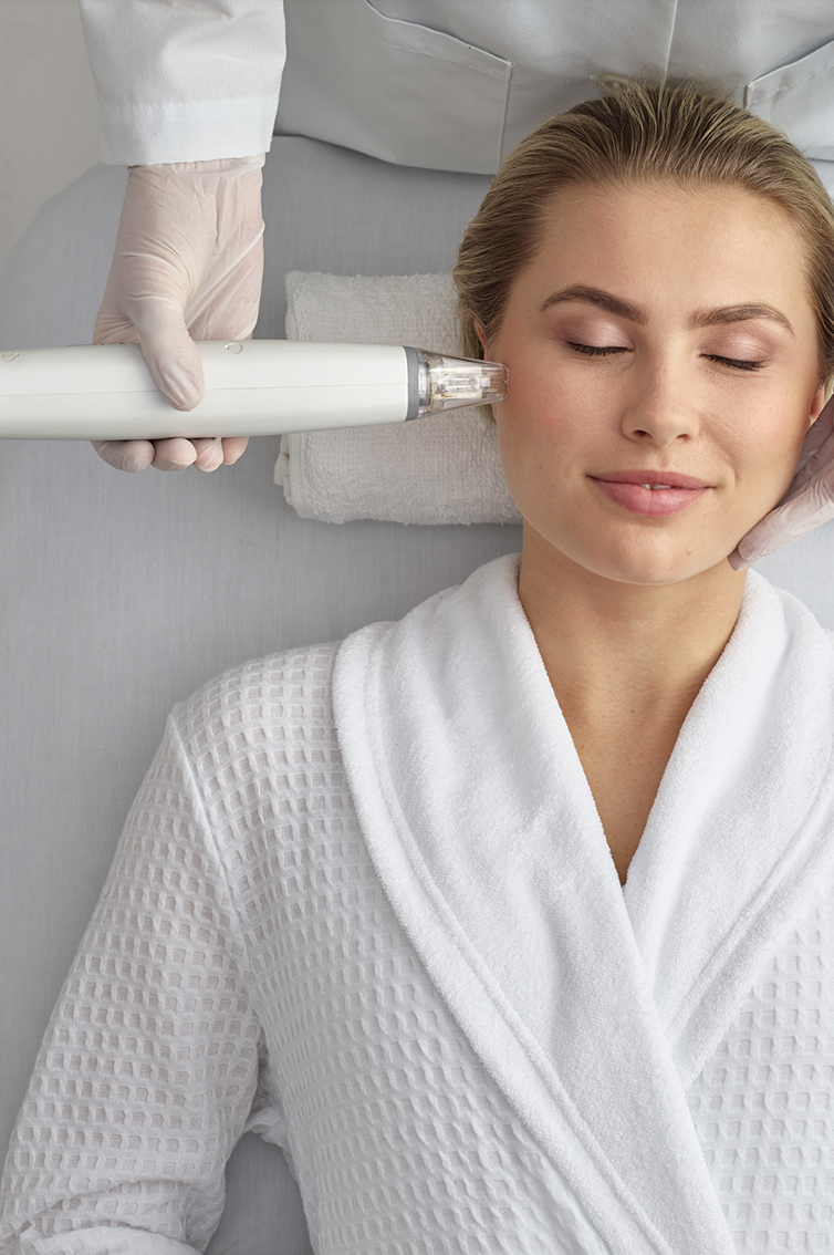 Radiofrequency Microneedling Bright Clinic